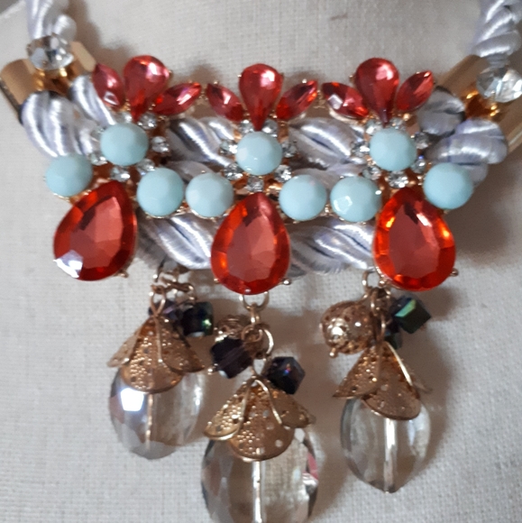 Statement necklace - Picture 2 of 2